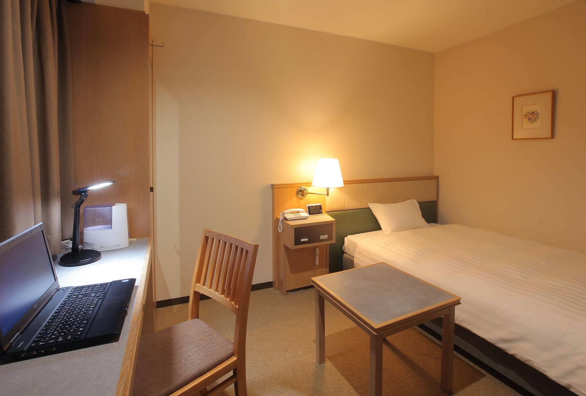 Odakyu Station Hotel Hon-אטסוגי מראה חיצוני תמונה